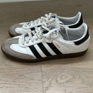 Adidas Samba Sneakers